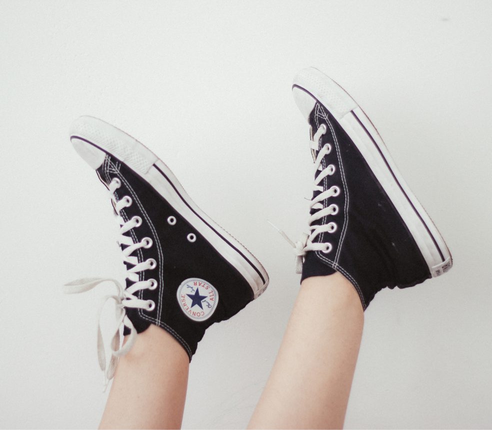 chucks schwarz