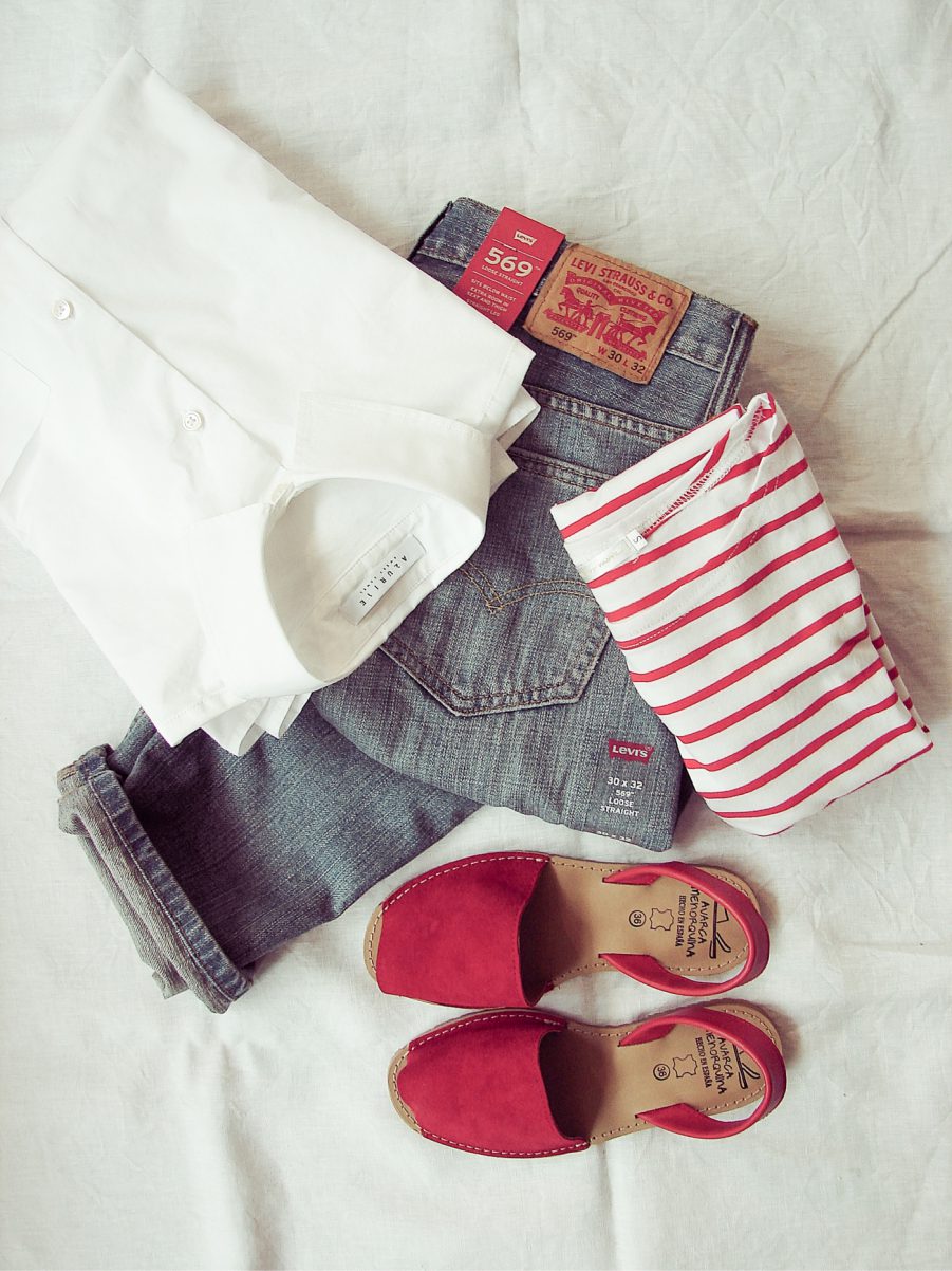 flatlay fashion rot