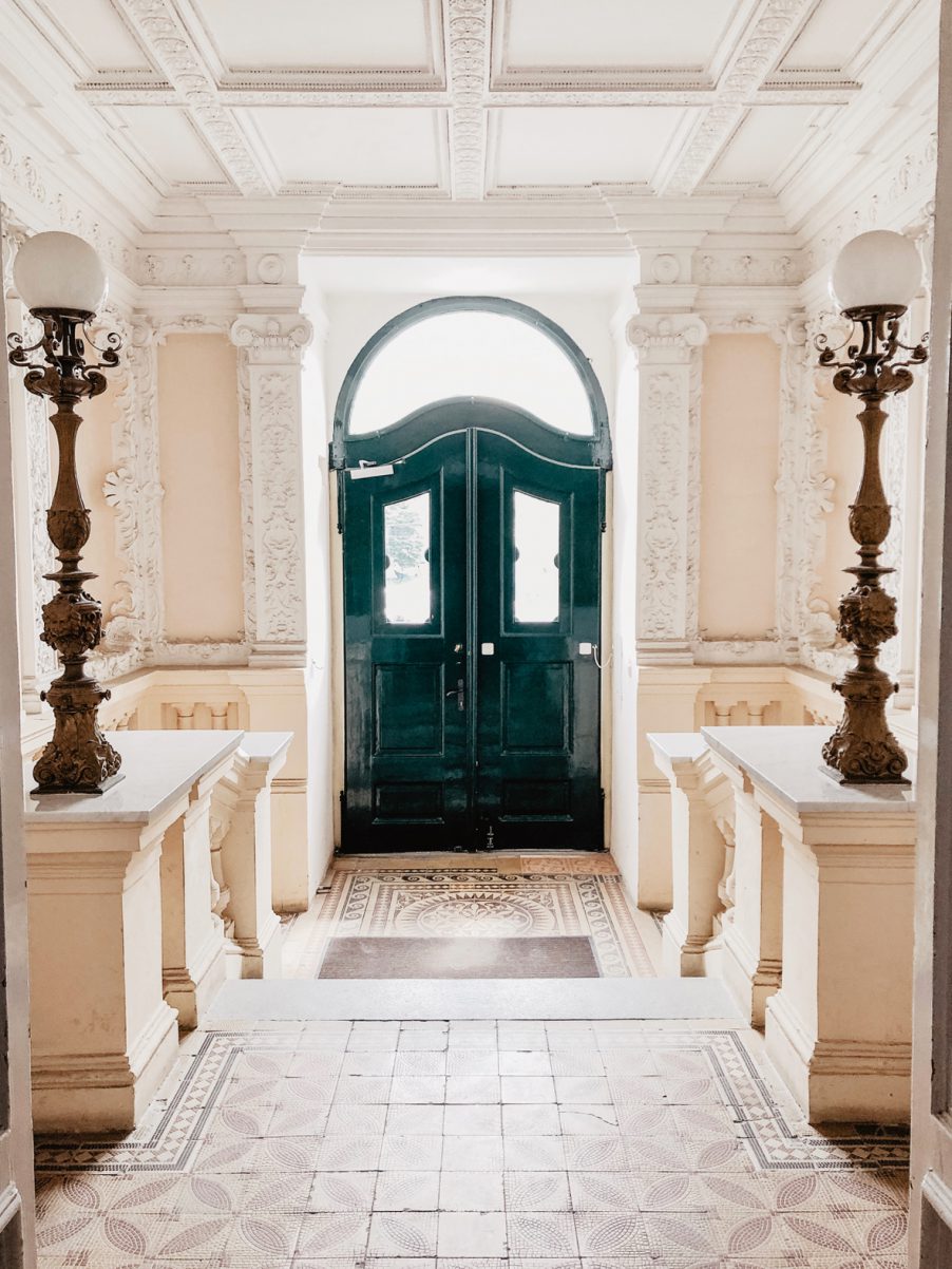 hotel eingang prag