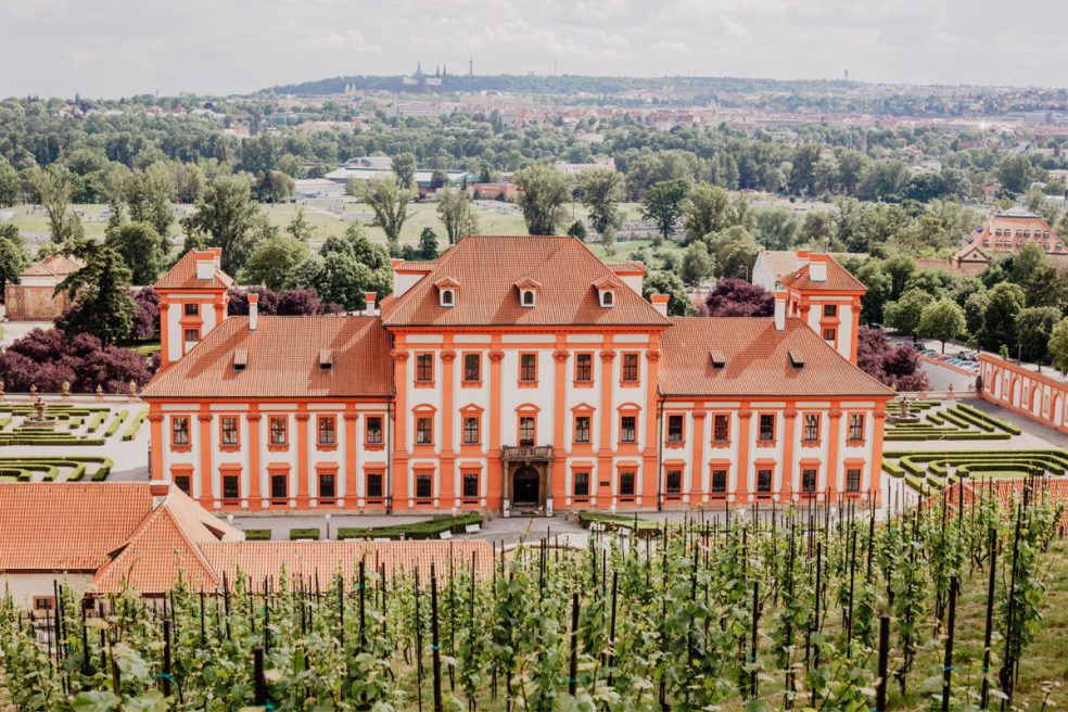 schloß troja prag
