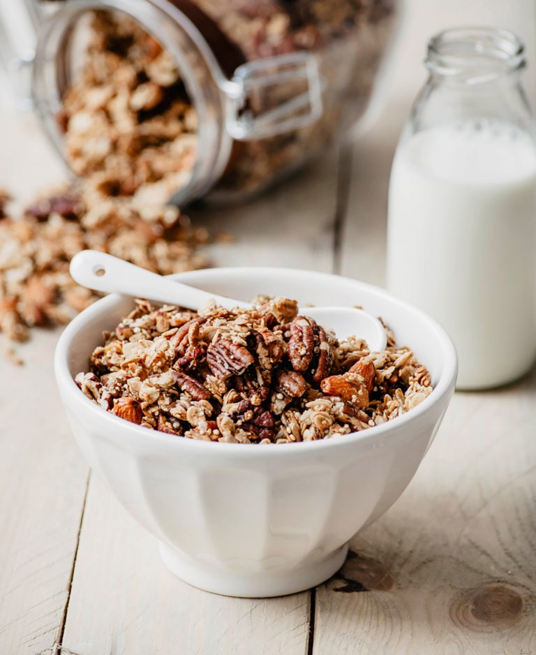 Chai-Granola mit Quinoa