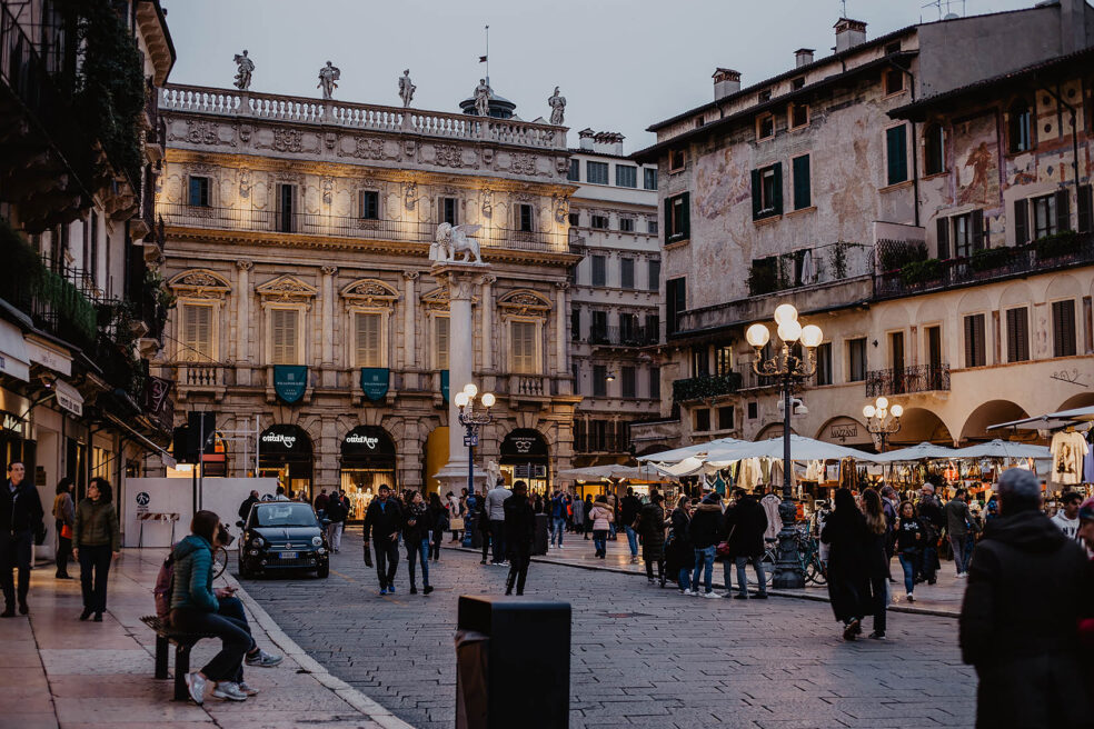 verona piazza delle erbe