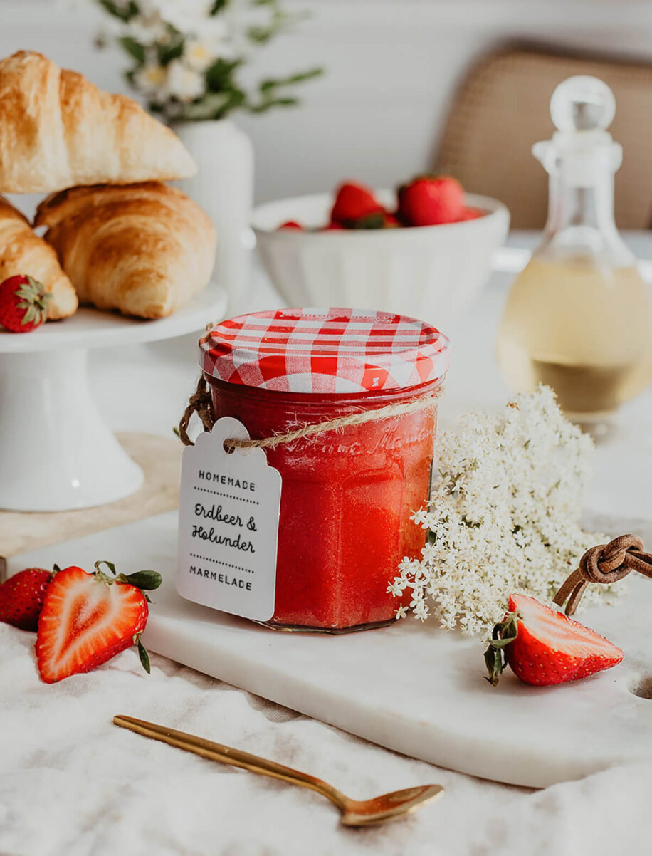 erdbeer holunderbüten marmelade
