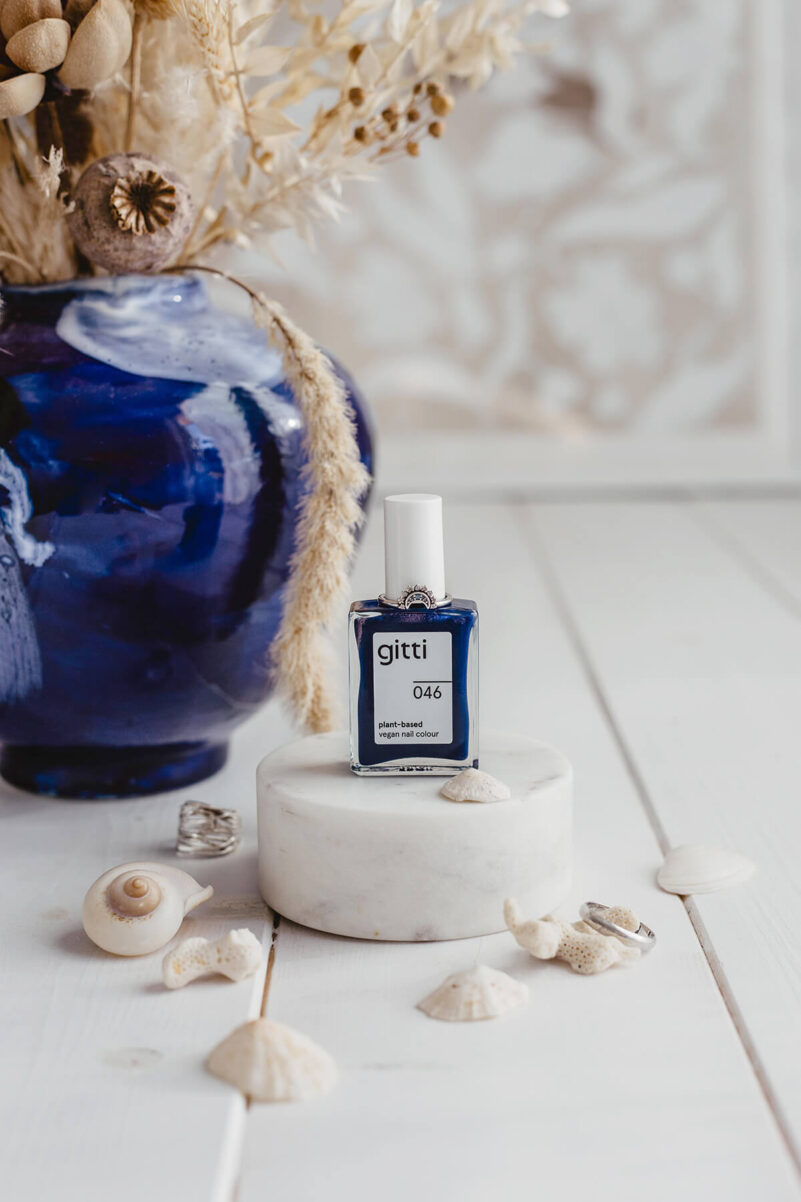 UGC content creation produkt fotografie fotograf gitti dark bloom collection